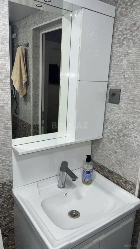 Satılır 2 otaqlı mənzil 45 m²