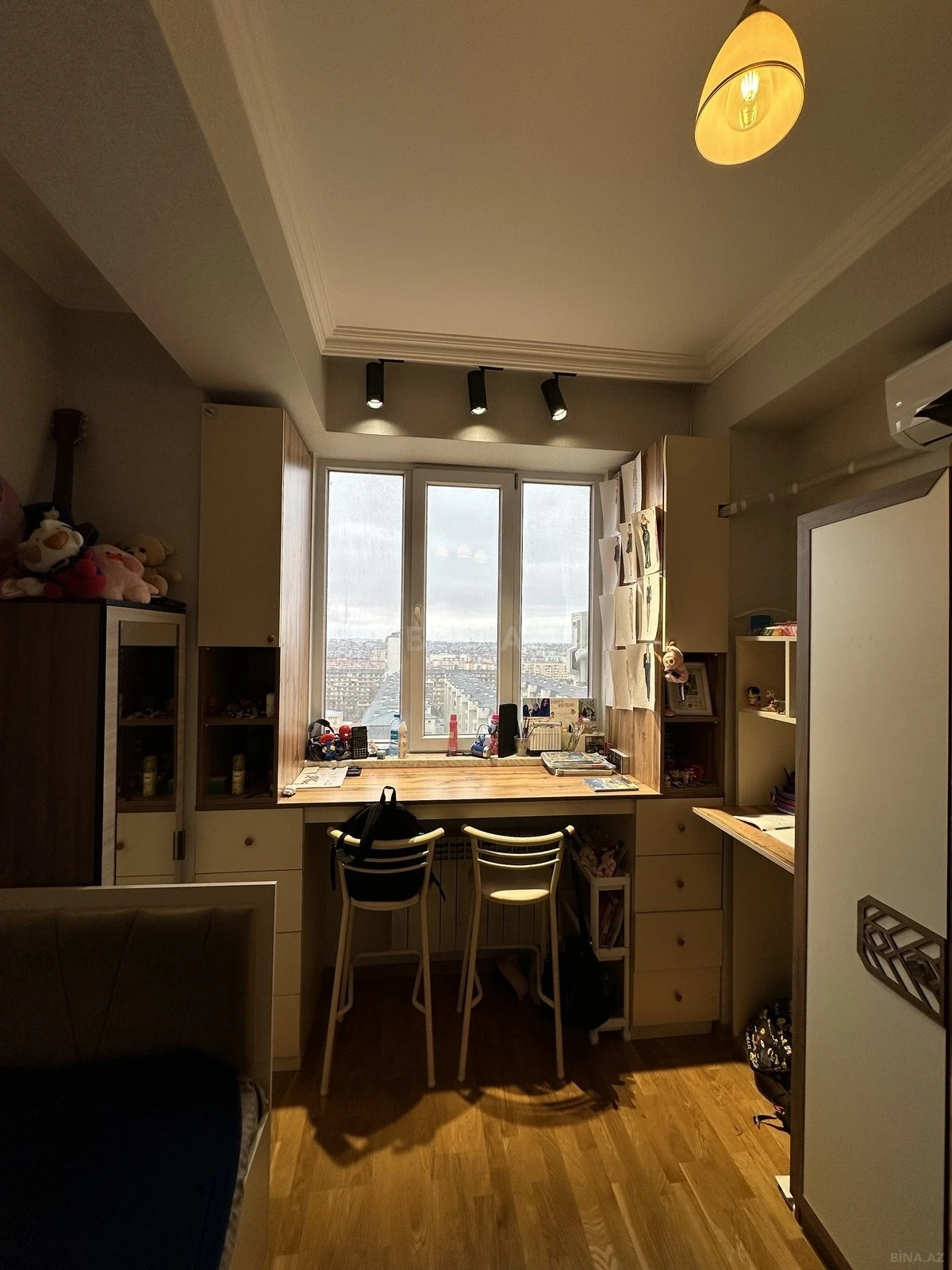 Satılır 2 otaqlı mənzil 60 m²