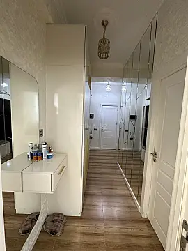 Satılır 2 otaqlı mənzil 60 m²