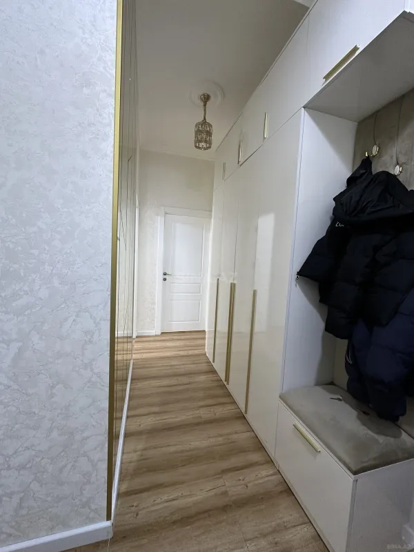Satılır 2 otaqlı mənzil 60 m²