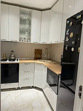 Satılır 2 otaqlı mənzil 58 m²