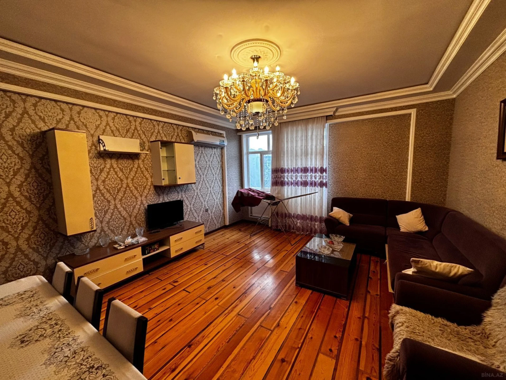 Satılır 3 otaqlı mənzil 125 m²