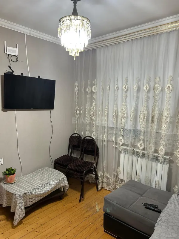 Kirayə verilir 2 otaqlı həyət evi 50 m²