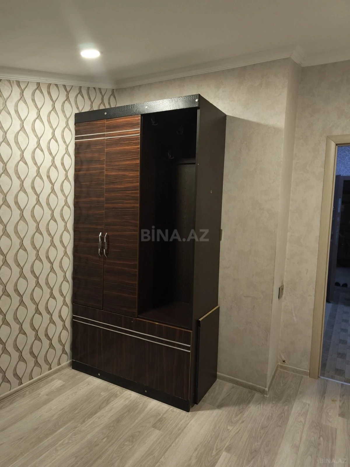 Kirayə verilir 2 otaqlı mənzil 42 m²