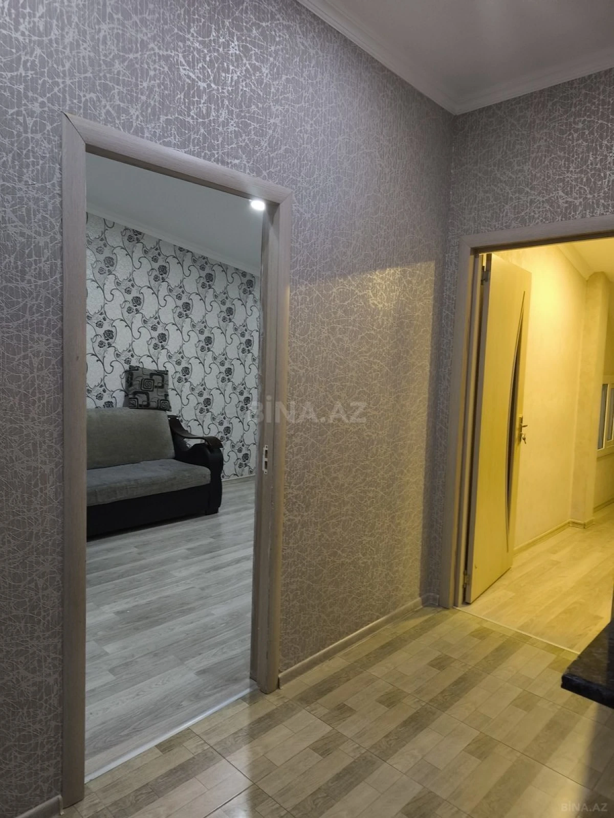 Kirayə verilir 2 otaqlı mənzil 42 m²