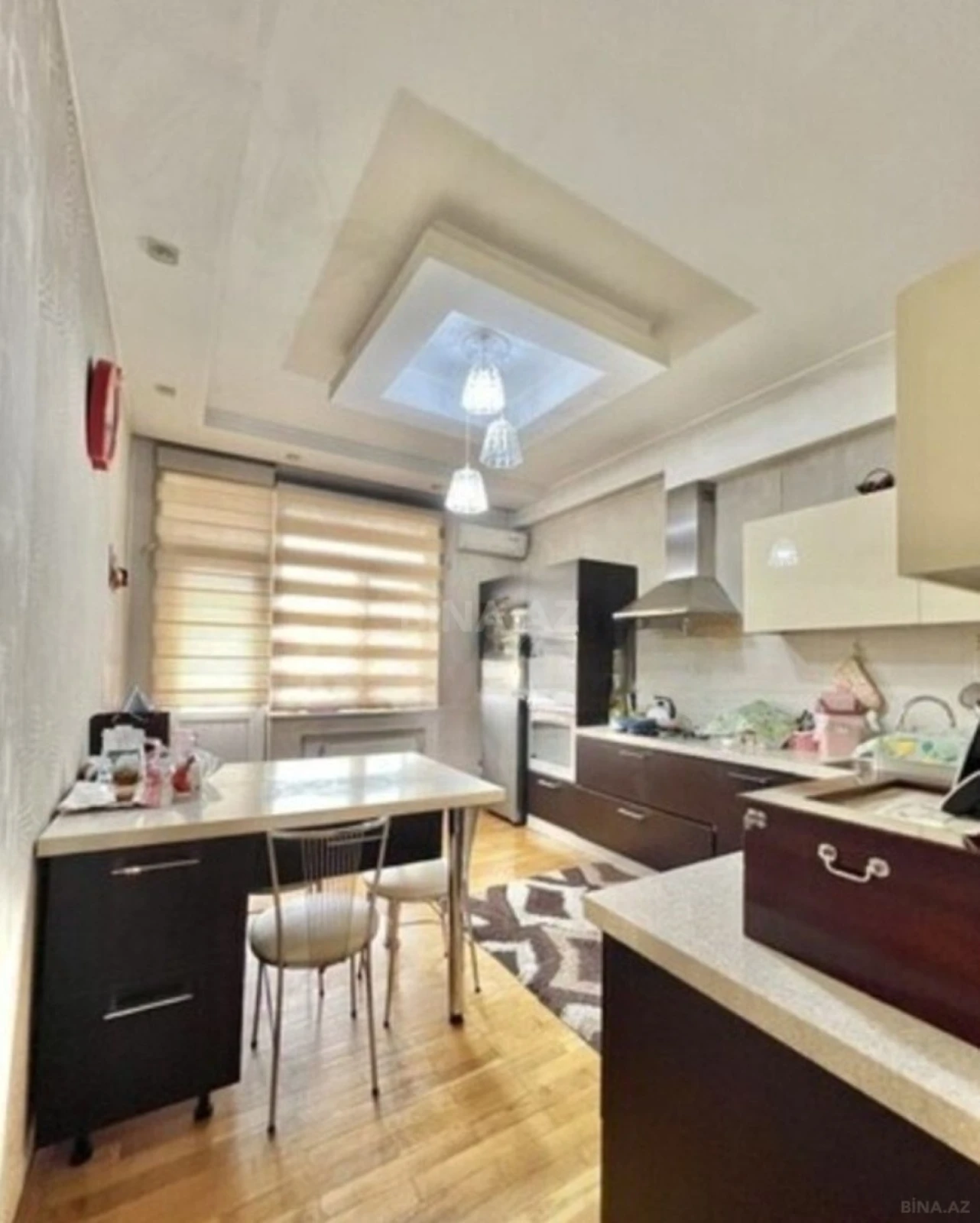 Satılır 2 otaqlı mənzil 110 m²