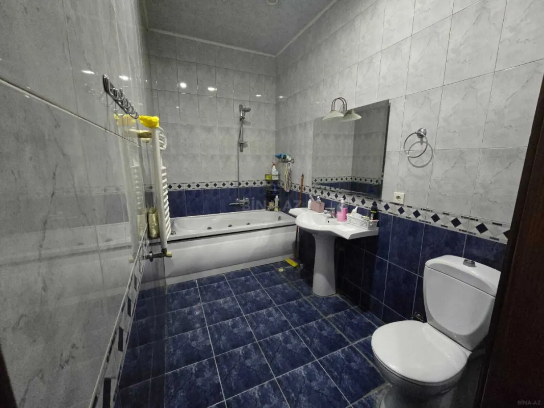 Kirayə verilir 3 otaqlı mənzil 120 m²