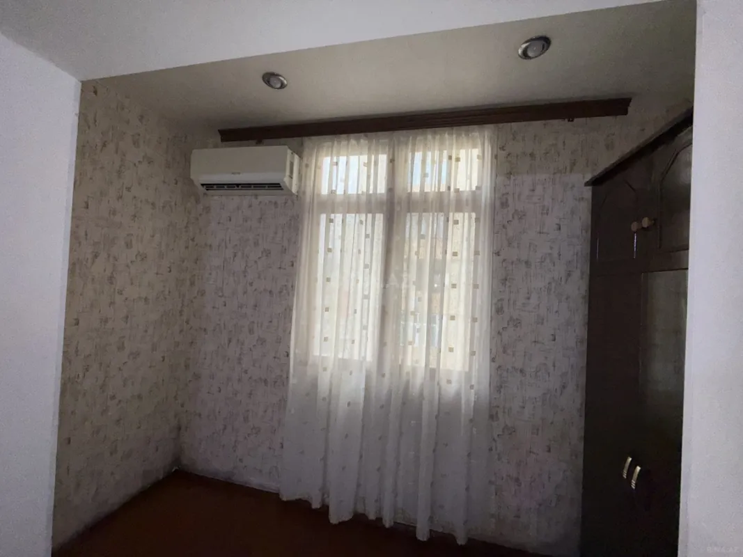 Kirayə verilir 2 otaqlı mənzil 45 m²