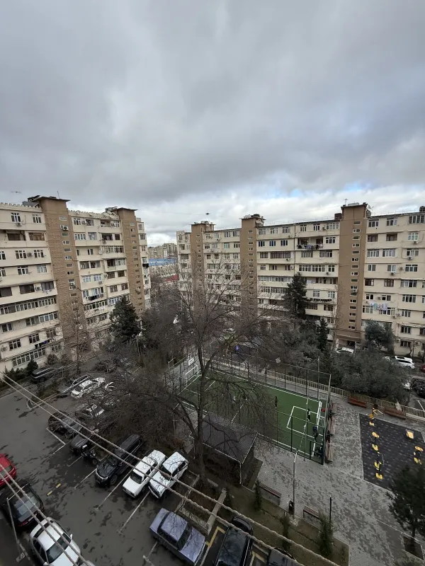 Kirayə verilir 2 otaqlı mənzil 45 m²