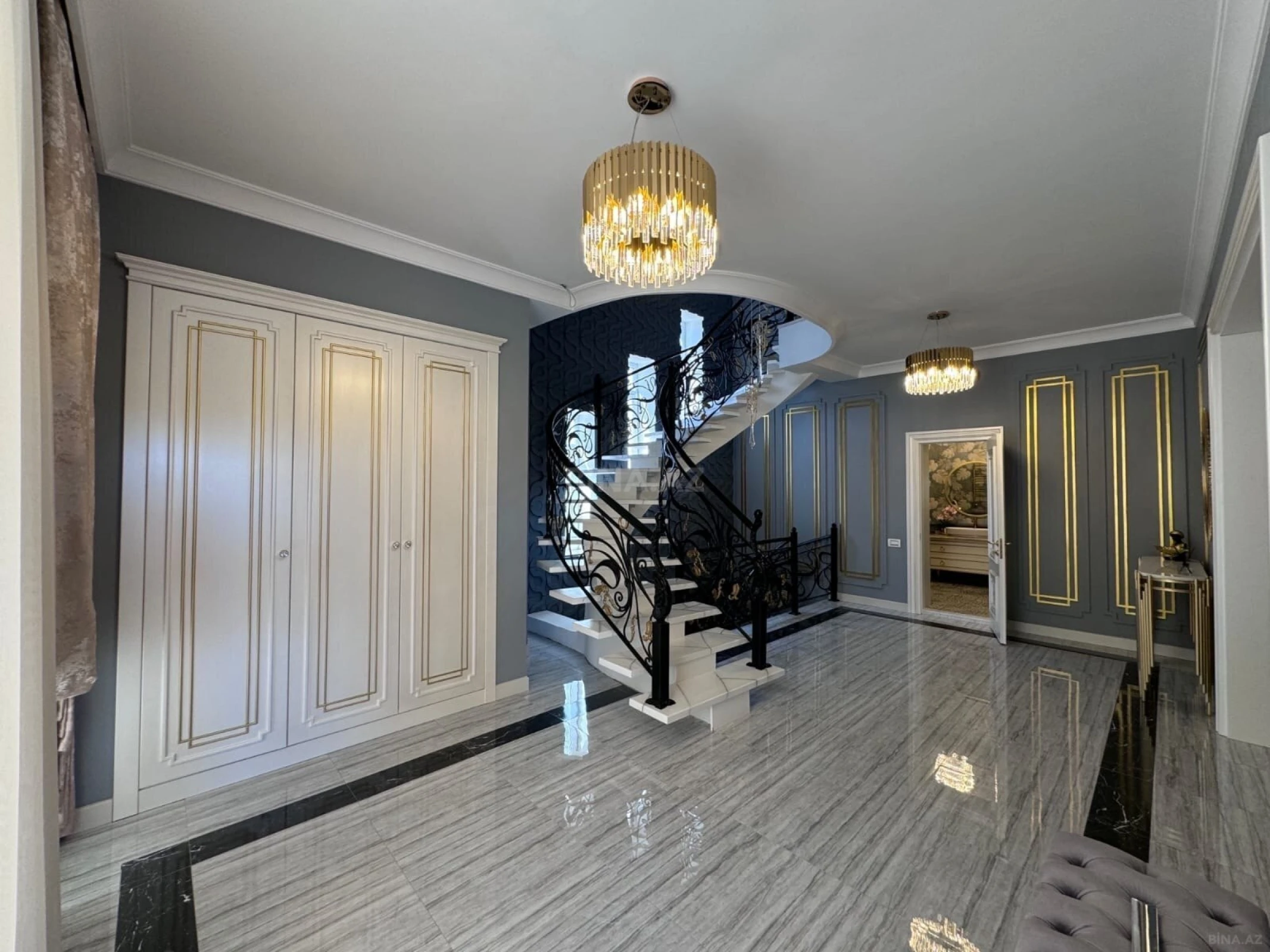 Kirayə verilir 6 otaqlı həyət evi 500 m²