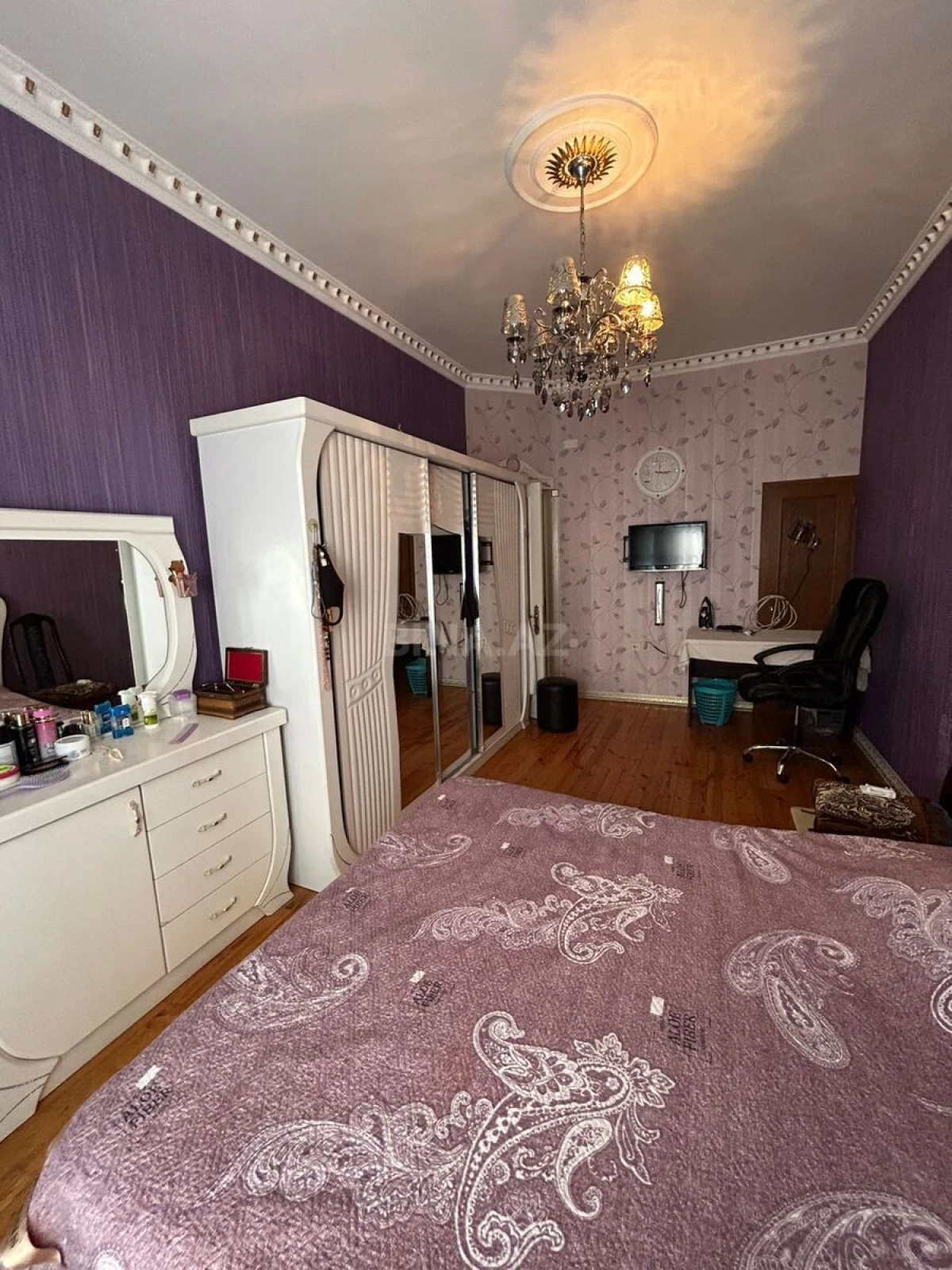 Satılır 7 otaqlı həyət evi 314 m²