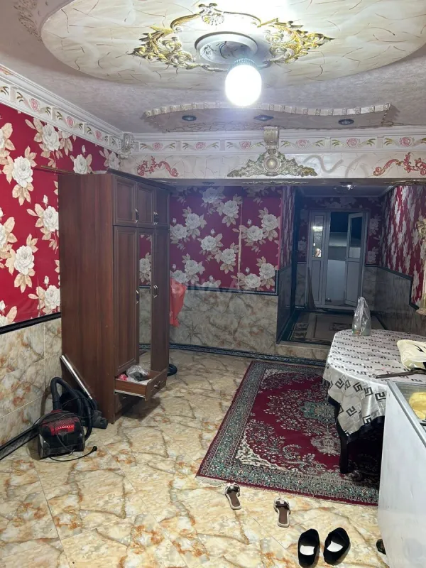Satılır 7 otaqlı həyət evi 314 m²