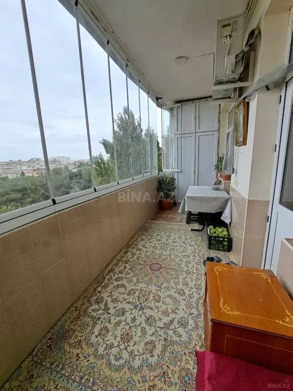 Satılır 3 otaqlı mənzil 125 m²