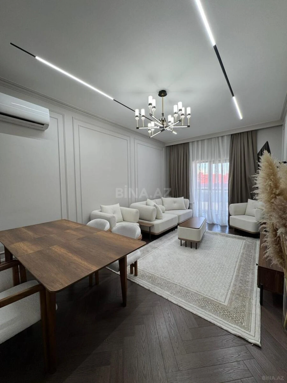Kirayə verilir 2 otaqlı mənzil 90 m²