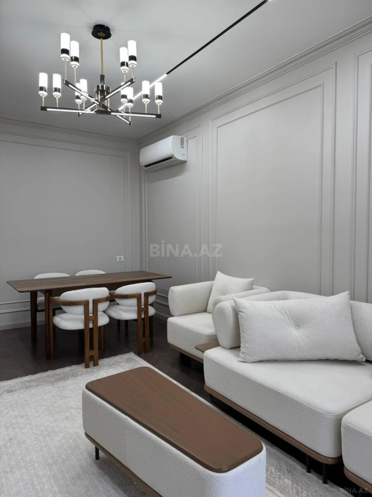 Kirayə verilir 2 otaqlı mənzil 90 m²