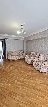 Kirayə verilir 2 otaqlı mənzil 65 m²