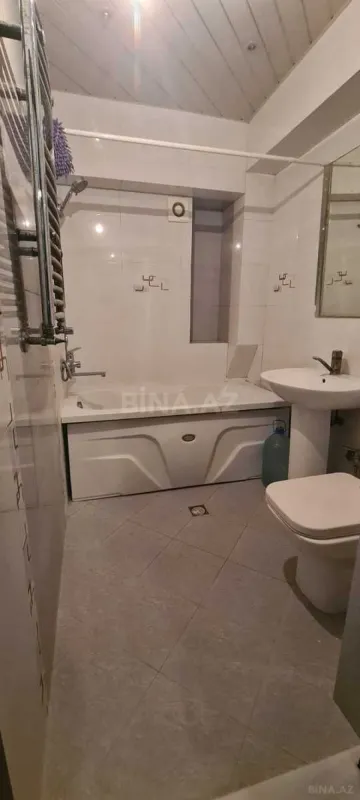 Kirayə verilir 2 otaqlı mənzil 65 m²