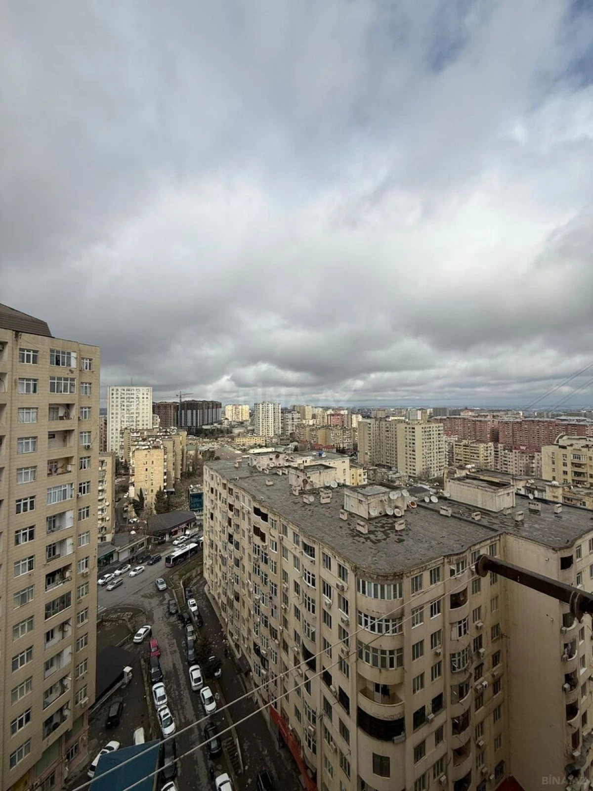 Satılır 2 otaqlı mənzil 60 m²