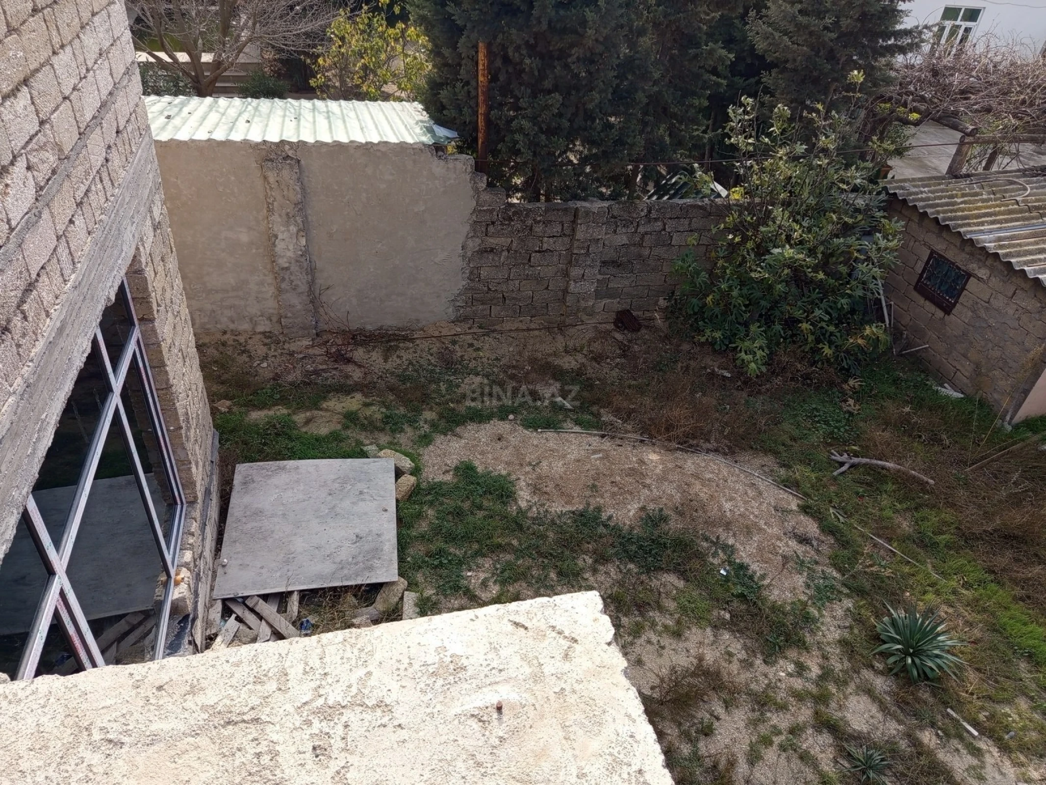 Satılır 5 otaqlı həyət evi 200 m²