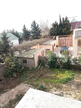 Satılır 5 otaqlı həyət evi 200 m²