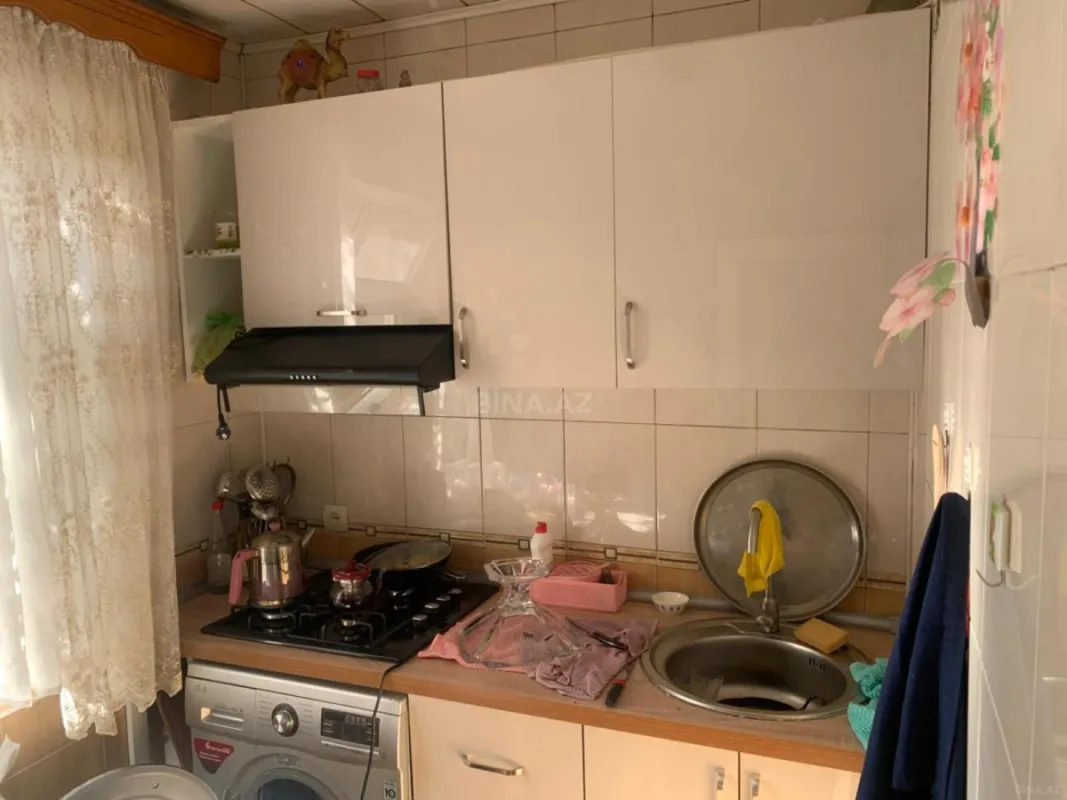 Satılır 3 otaqlı mənzil 50 m²