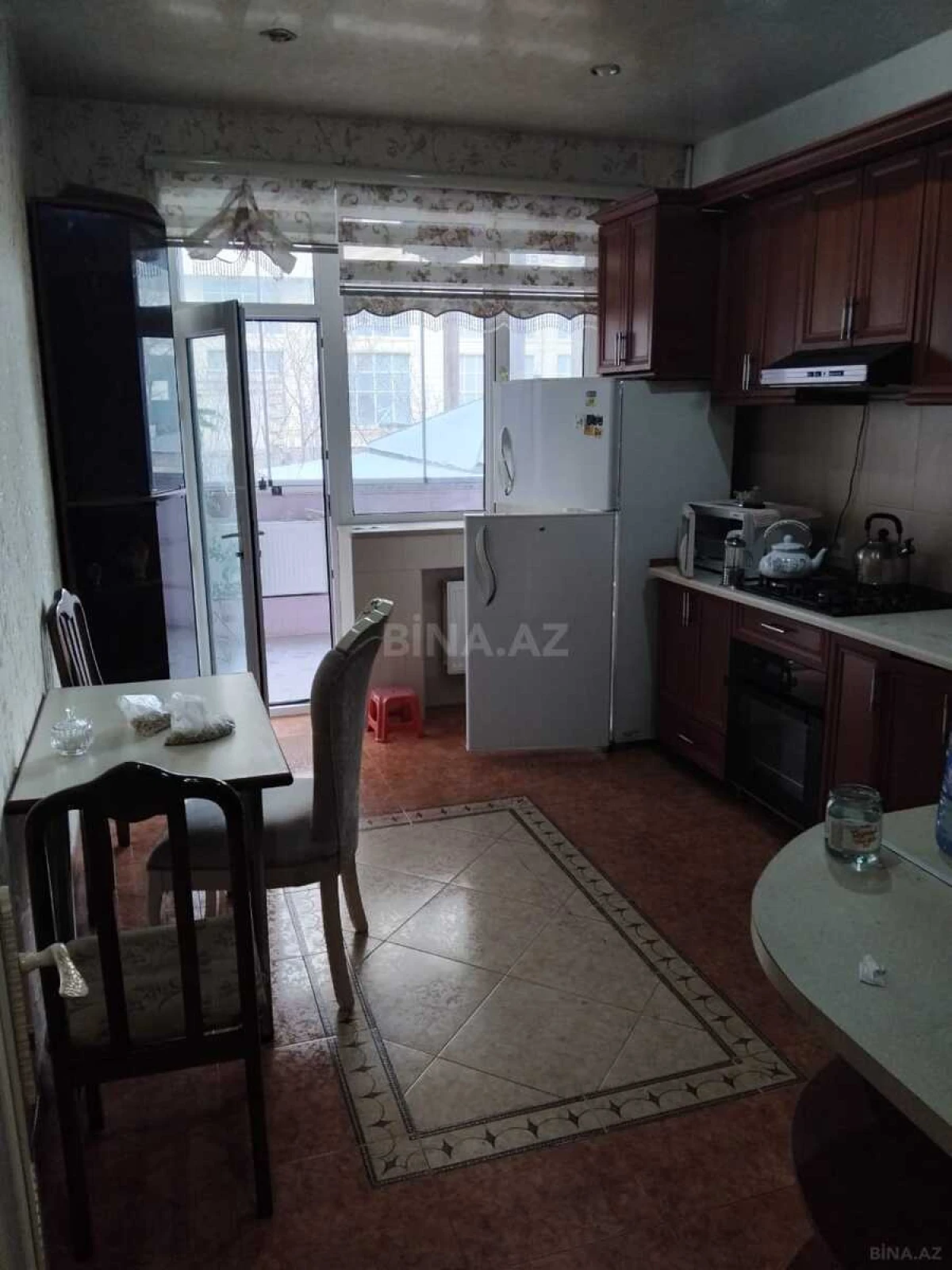 Kirayə verilir 2 otaqlı mənzil 80 m²