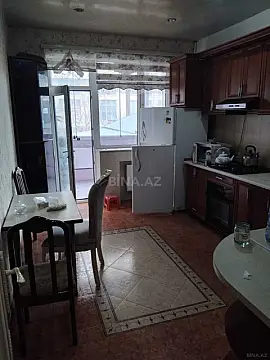 Kirayə verilir 2 otaqlı mənzil 80 m²