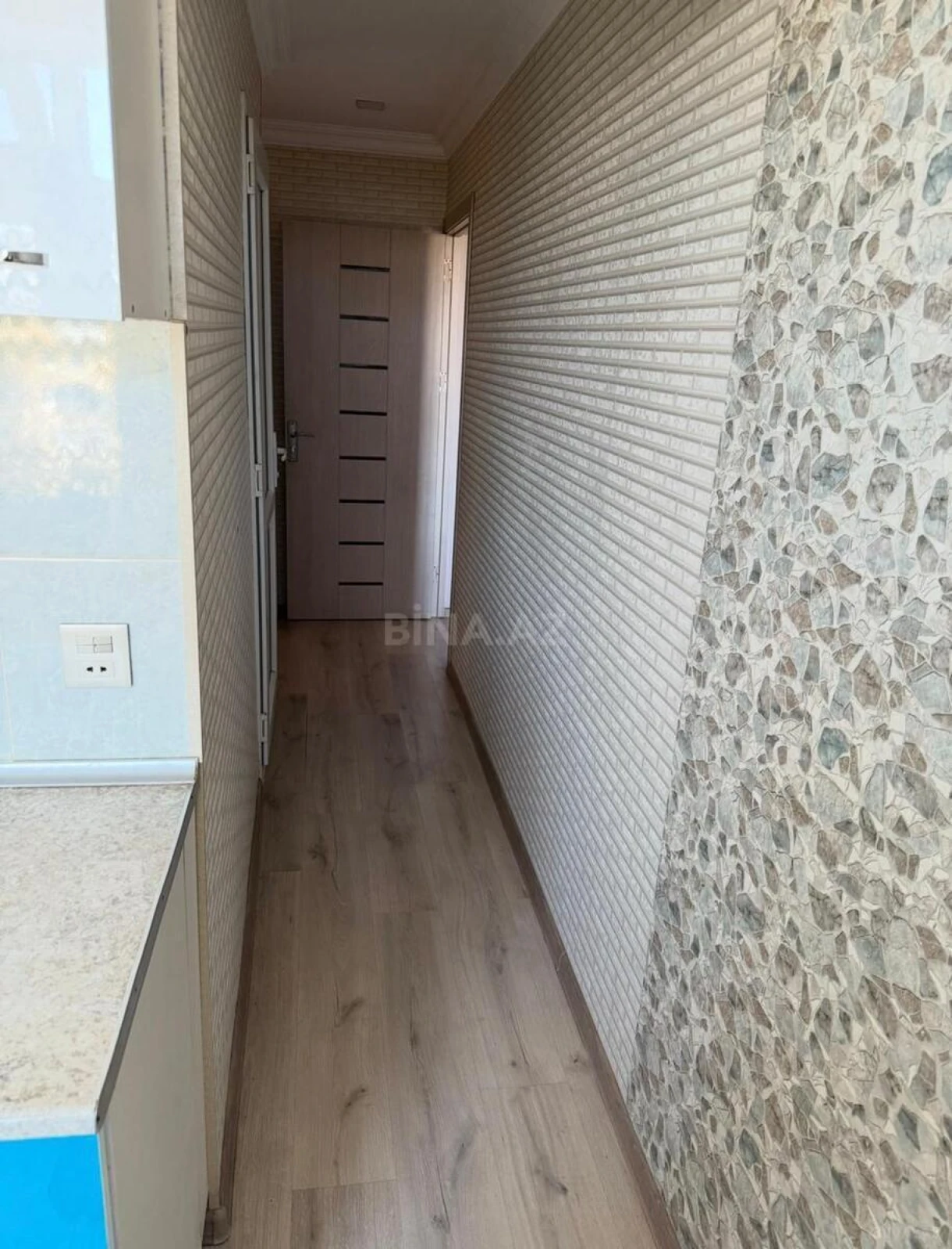 Kirayə verilir 2 otaqlı mənzil 50 m²