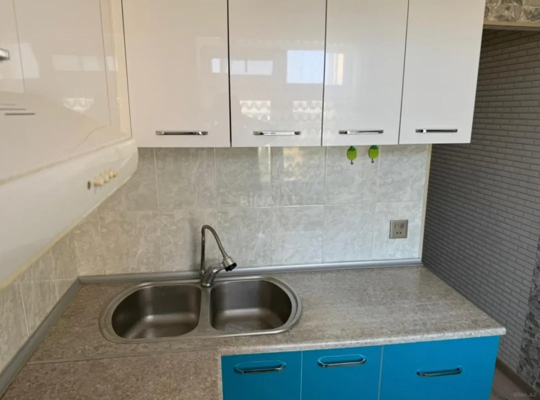 Kirayə verilir 2 otaqlı mənzil 50 m²