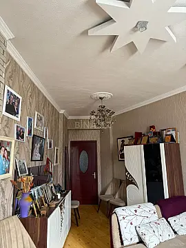 Satılır 2 otaqlı mənzil 78 m²
