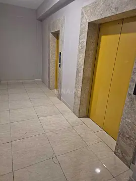 Satılır 2 otaqlı mənzil 70 m²