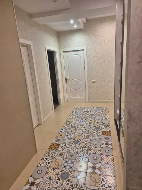 Satılır 2 otaqlı mənzil 70 m²
