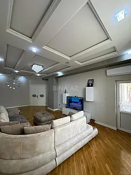 Satılır 3 otaqlı mənzil 127 m²