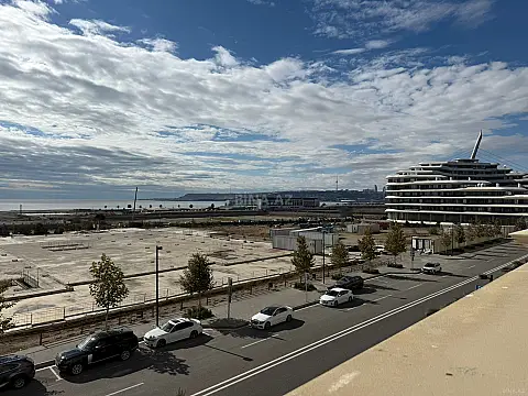 Satılır 4 otaqlı mənzil 144 m² — Bakı, Köhnə Günəşli 4 otaq 144.00 m²