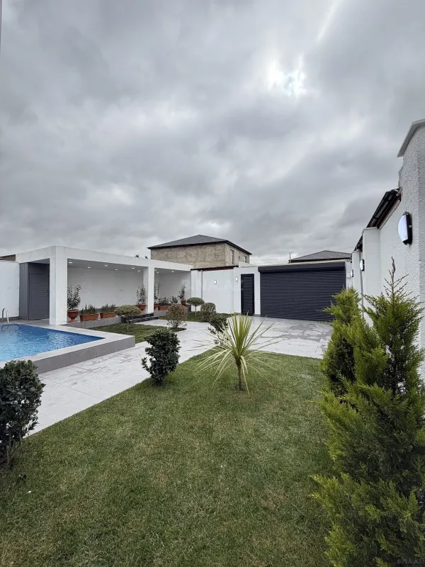 Satılır 4 otaqlı həyət evi 150 m²