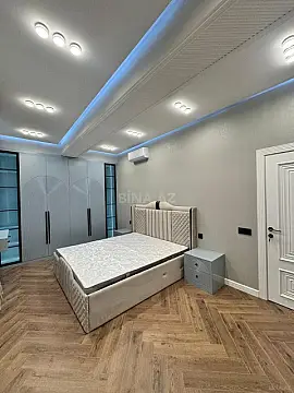 Satılır 3 otaqlı mənzil 105 m²