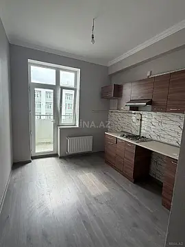 Satılır 4 otaqlı mənzil 100 m²