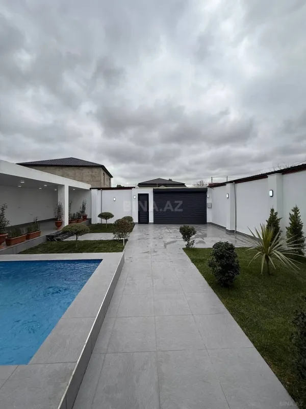 Satılır 4 otaqlı həyət evi 160 m²