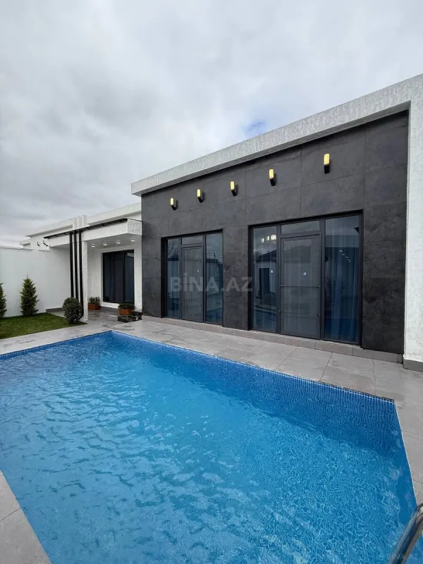 Satılır 4 otaqlı həyət evi 160 m²