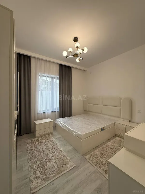 Satılır 4 otaqlı həyət evi 160 m²