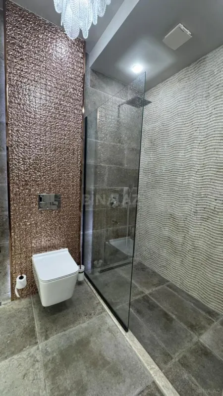 Kirayə verilir 3 otaqlı mənzil 108 m²