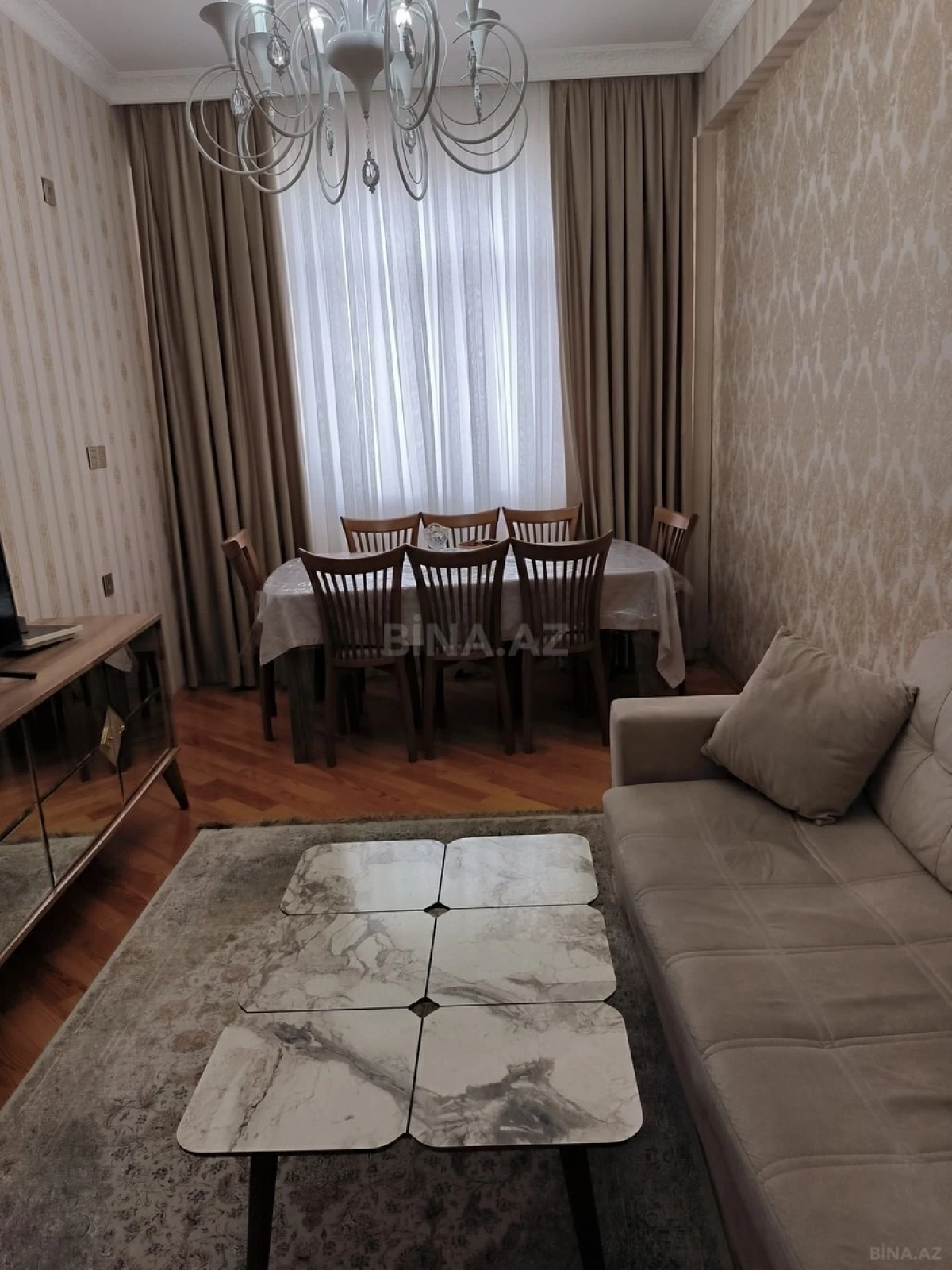 Satılır 2 otaqlı mənzil 62 m²