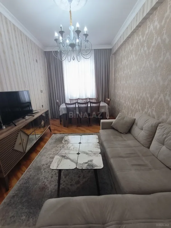 Satılır 2 otaqlı mənzil 62 m²