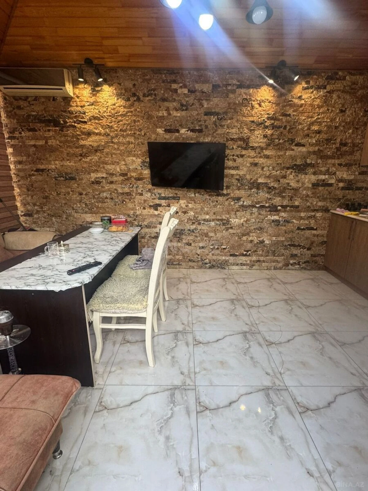 Satılır 4 otaqlı həyət evi 220 m²