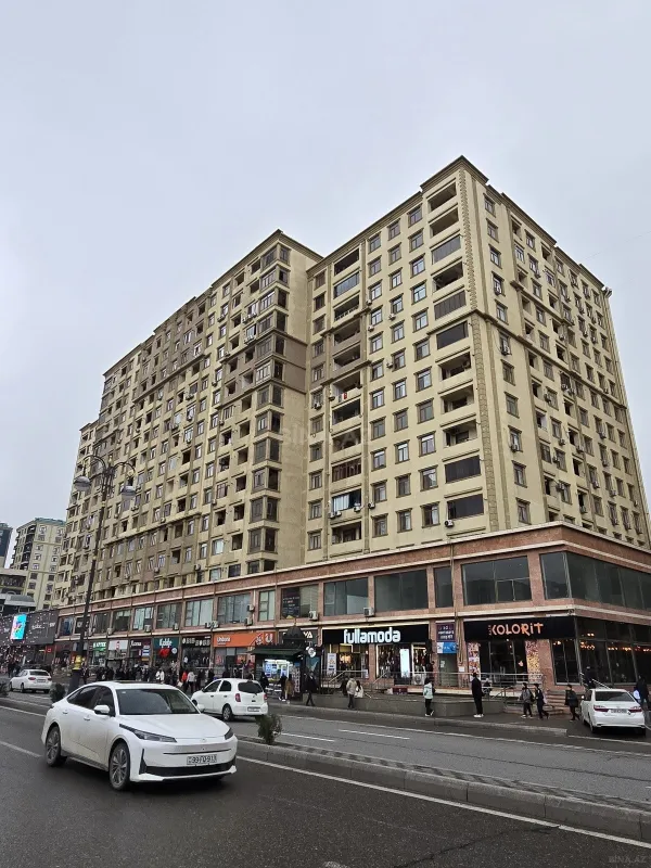 Satılır 2 otaqlı mənzil 57 m²