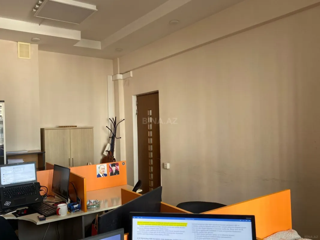 Satılır obyekt 141 m²