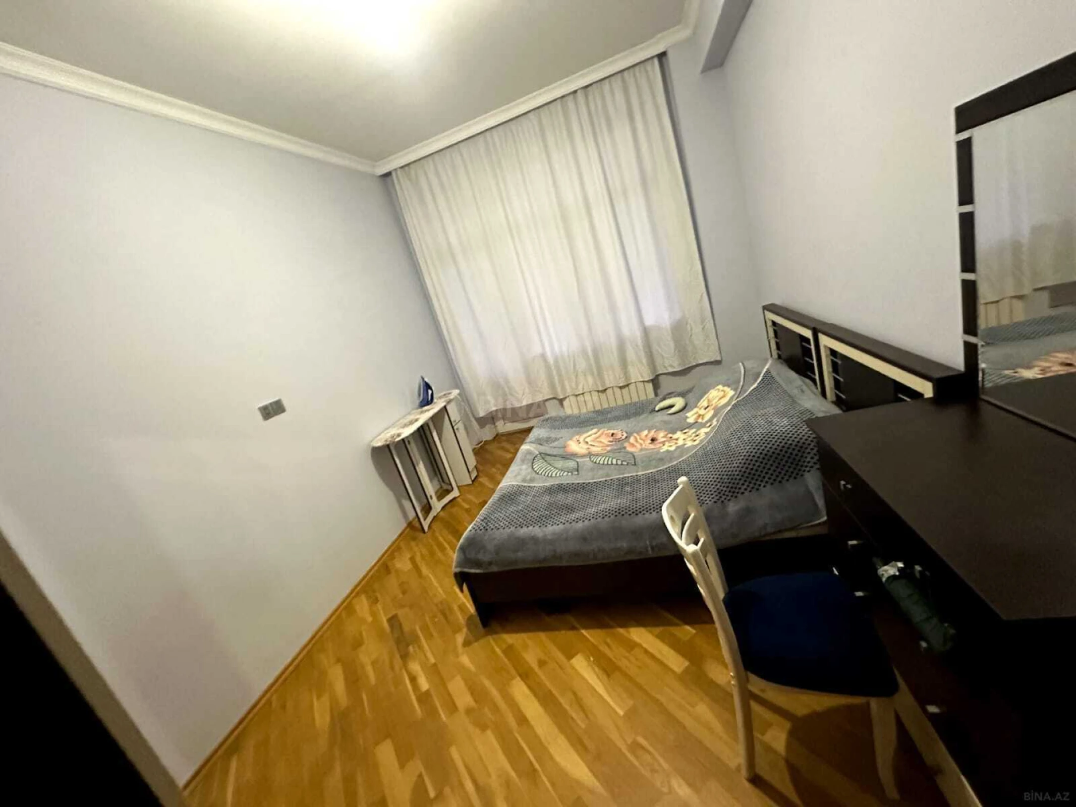 Kirayə verilir 3 otaqlı mənzil 120 m²