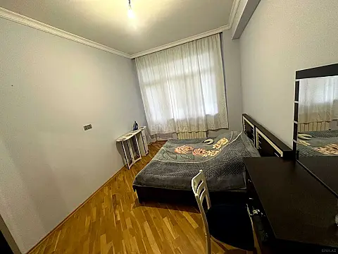 Kirayə verilir 3 otaqlı mənzil 120 m²