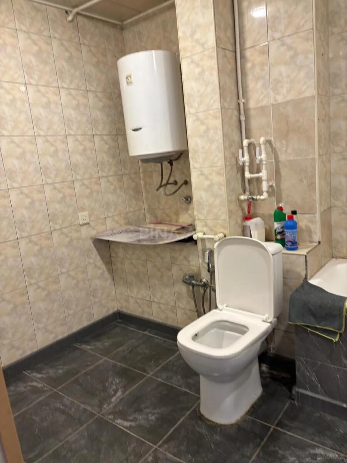 Satılır 2 otaqlı mənzil 70 m²