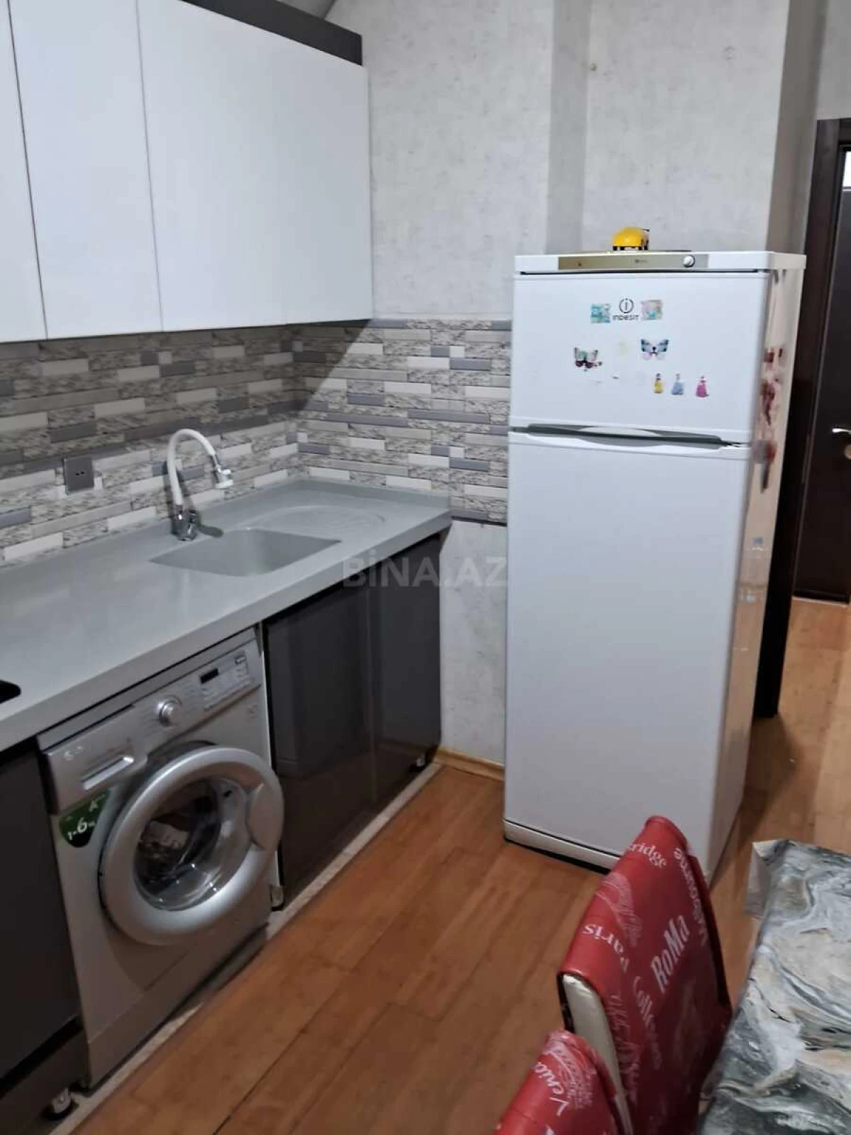 Kirayə verilir 2 otaqlı mənzil 63 m²